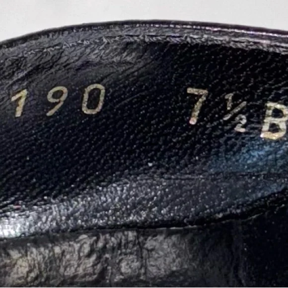 Authentic Gucci heels - Picture 3 of 8